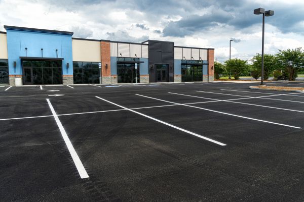 Cost of Parking Lot Blacktopping in Houston